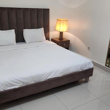 Qurum Beach Hotel มัสกัต ภายนอก รูปภาพ