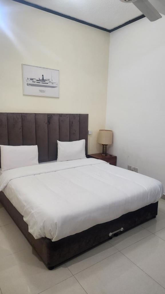 Qurum Beach Hotel มัสกัต ภายนอก รูปภาพ