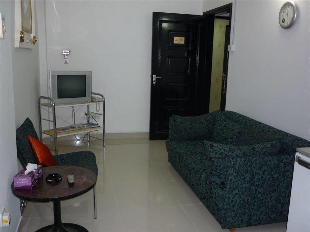 Qurum Beach Hotel มัสกัต ภายนอก รูปภาพ