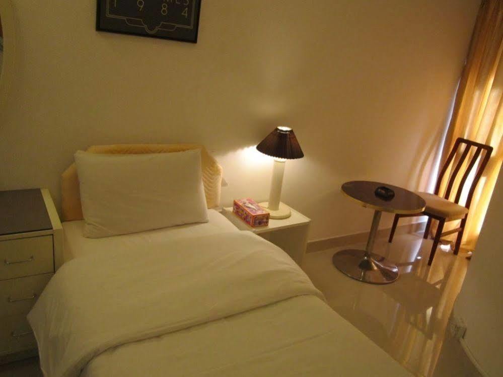 Qurum Beach Hotel มัสกัต ภายนอก รูปภาพ
